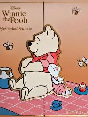 Winnie The Pooh Taste Beauty Eyeshadow Palette Fall Colors NTW Glitter And Matte